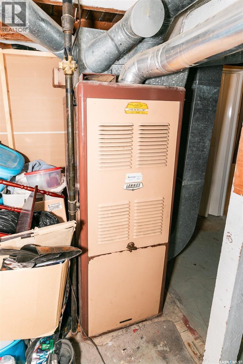 












632 Saskatchewan AVENUE

,
Kerrobert,




Saskatchewan
S0L1R0

