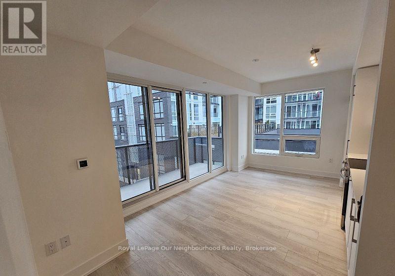 












231 - 2450 OLD BRONTE ROAD

,
Oakville (WM Westmount),




Ontario
L5M5P6

