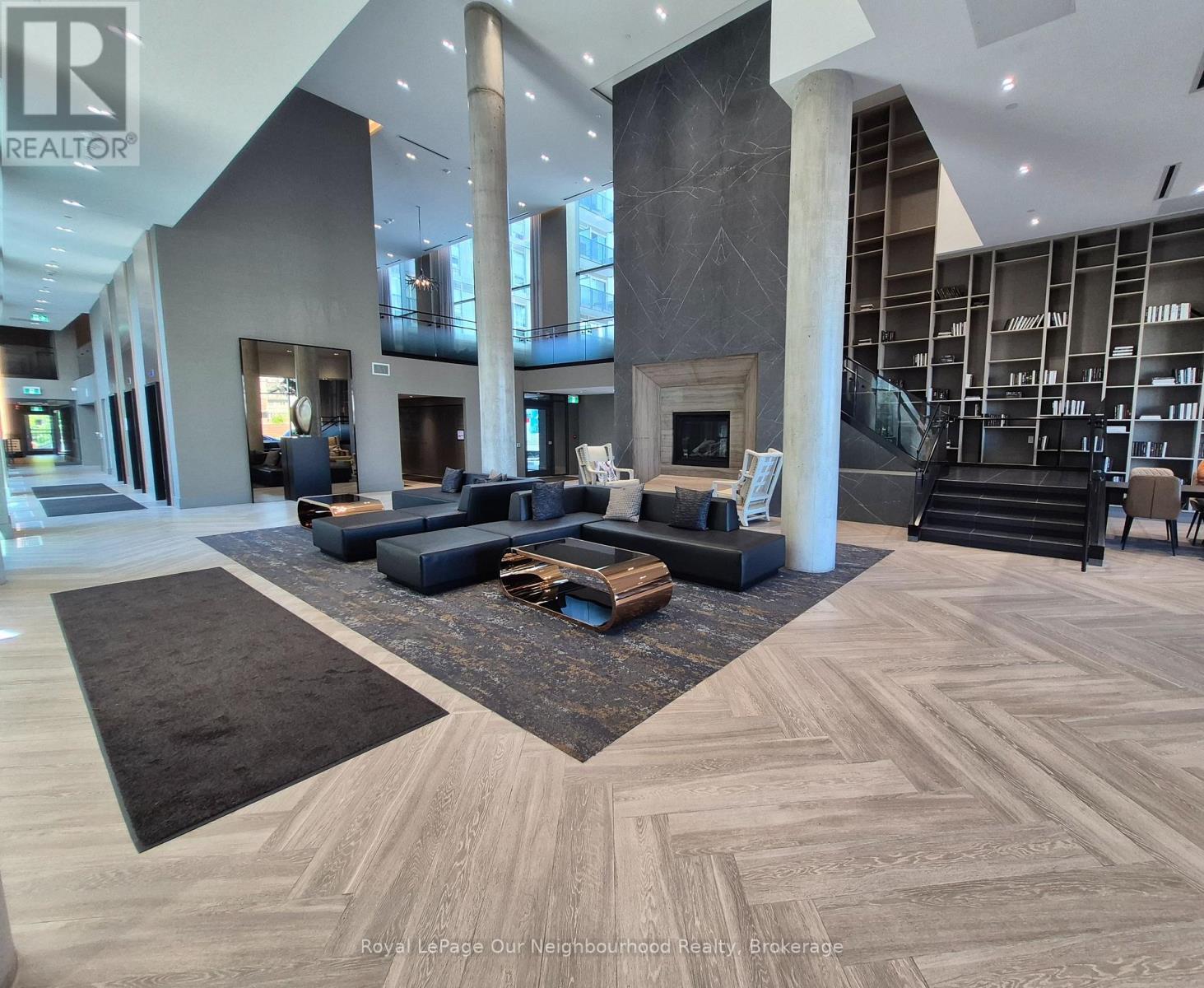 












231 - 2450 OLD BRONTE ROAD

,
Oakville (WM Westmount),




Ontario
L5M5P6

