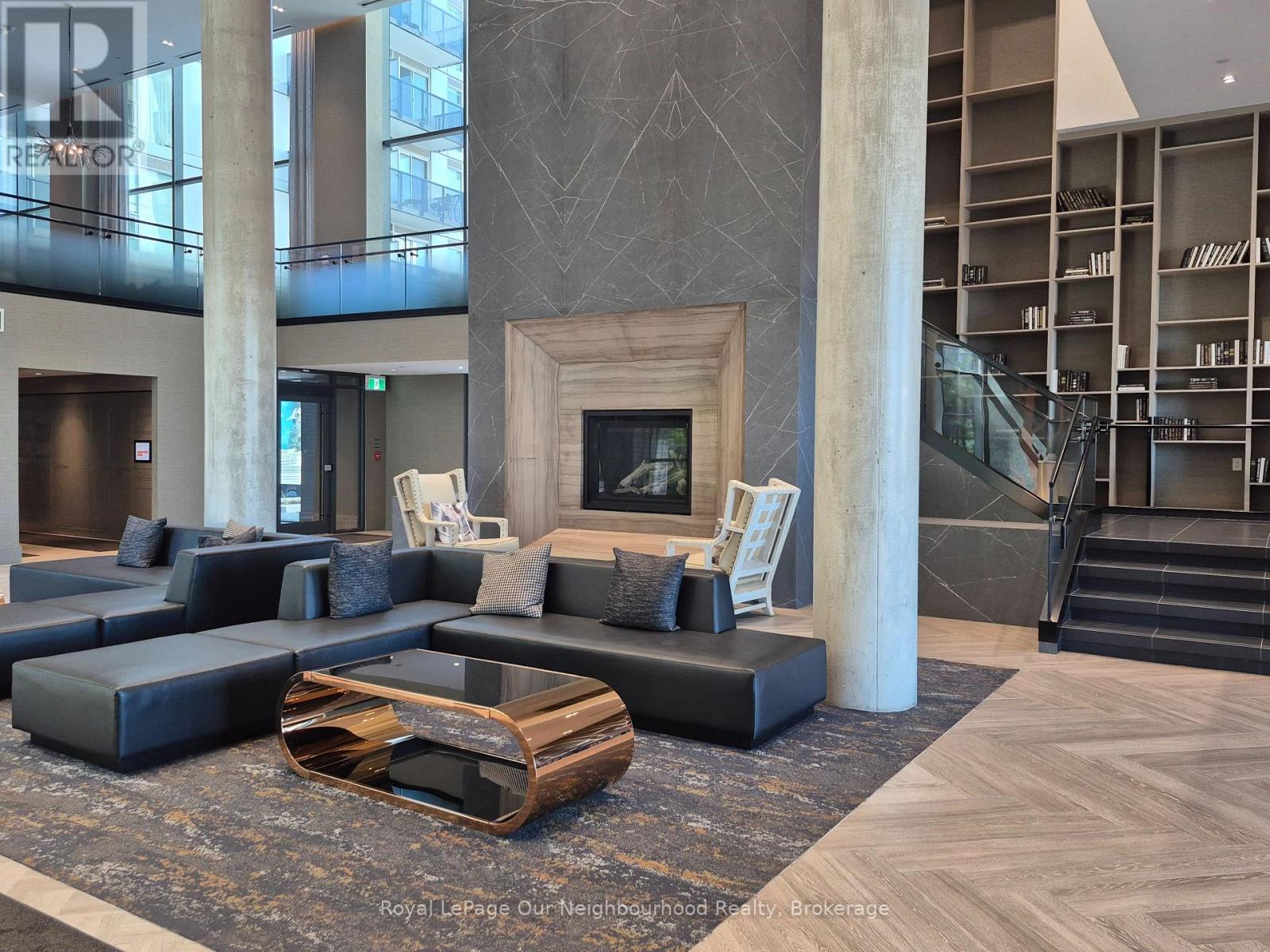 












231 - 2450 OLD BRONTE ROAD

,
Oakville (WM Westmount),




Ontario
L5M5P6

