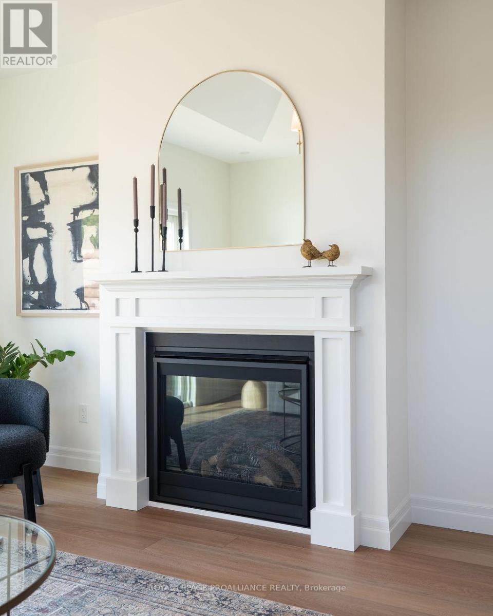 












159 POMEROY AVENUE

,
Tweed (Tweed (Village)),




Ontario
K0K3J0

