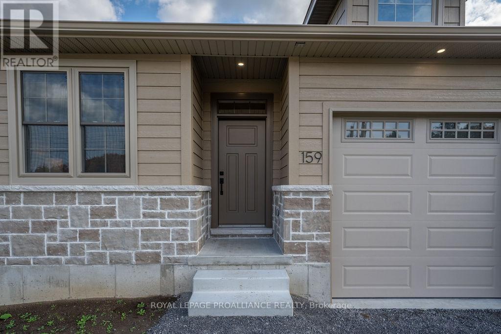 












159 POMEROY AVENUE

,
Tweed (Tweed (Village)),




Ontario
K0K3J0

