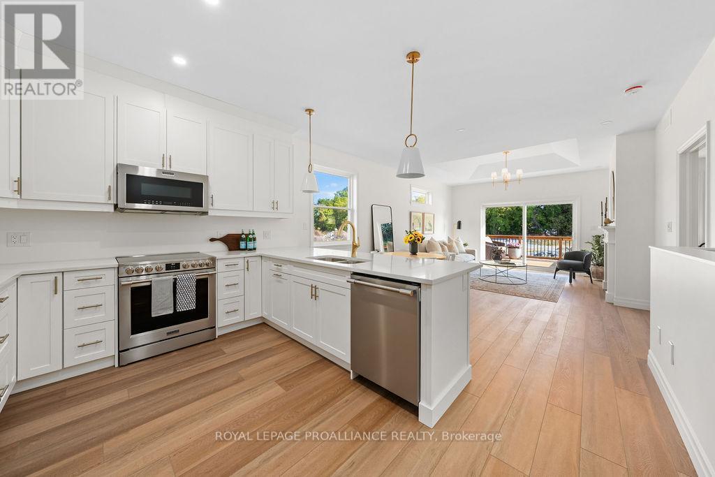 












159 POMEROY AVENUE

,
Tweed (Tweed (Village)),




Ontario
K0K3J0

