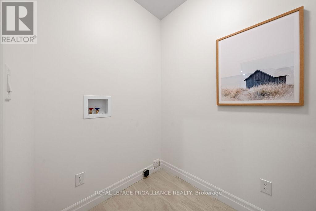 












159 POMEROY AVENUE

,
Tweed (Tweed (Village)),




Ontario
K0K3J0

