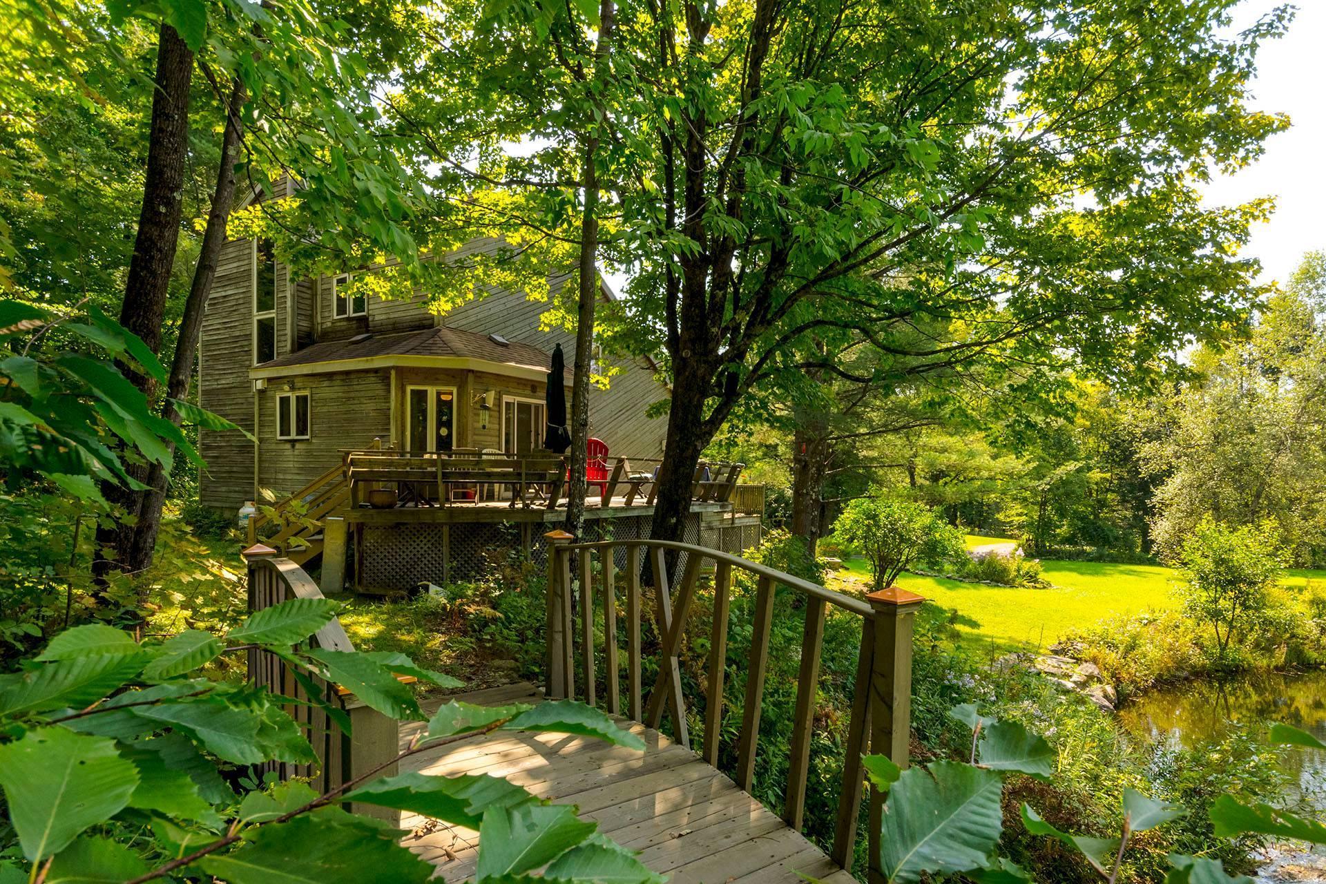 









246


Ch. Lowry

,
Sutton,




QC
J0E2K0

