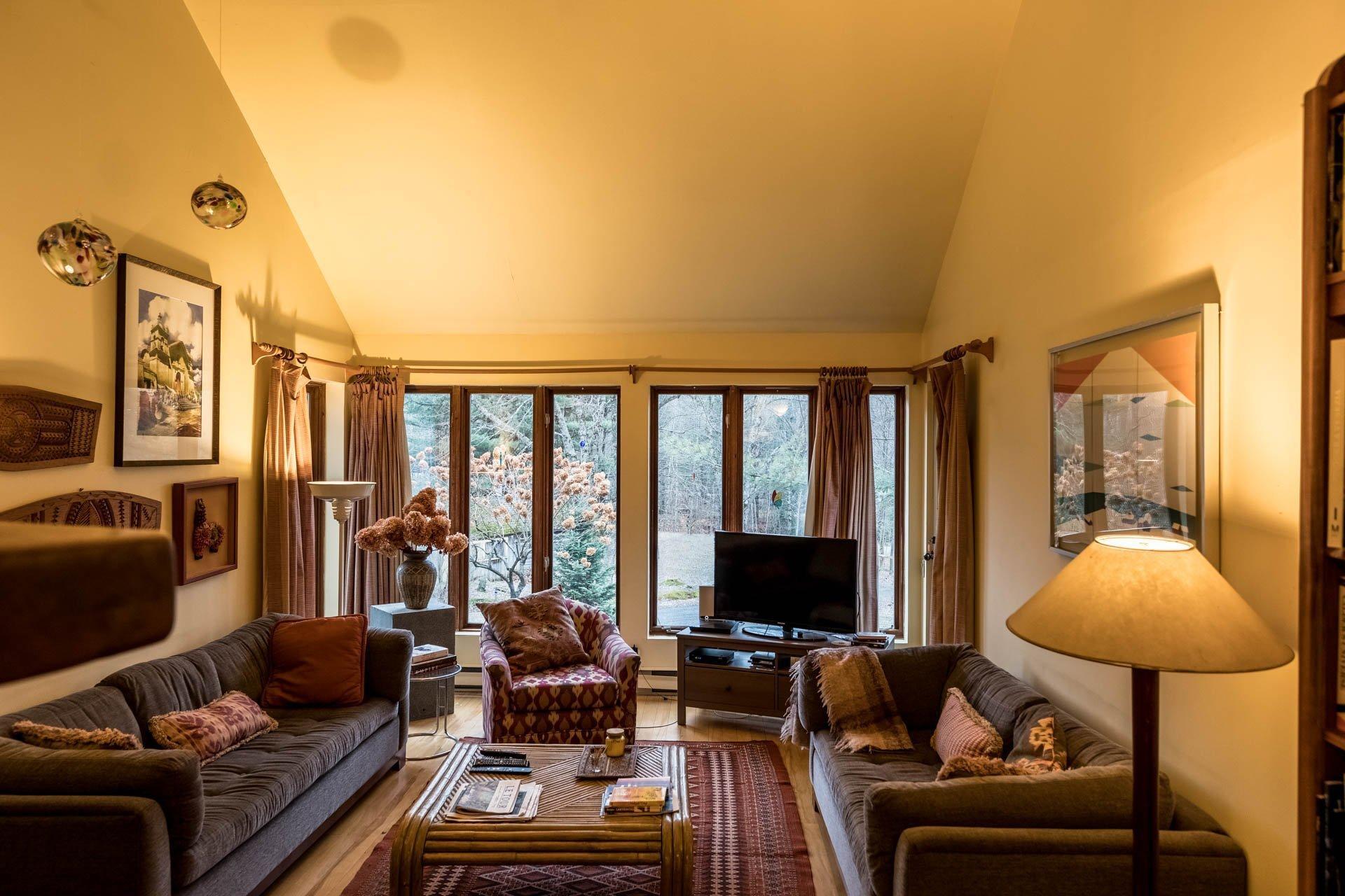 









246


Ch. Lowry

,
Sutton,




QC
J0E2K0

