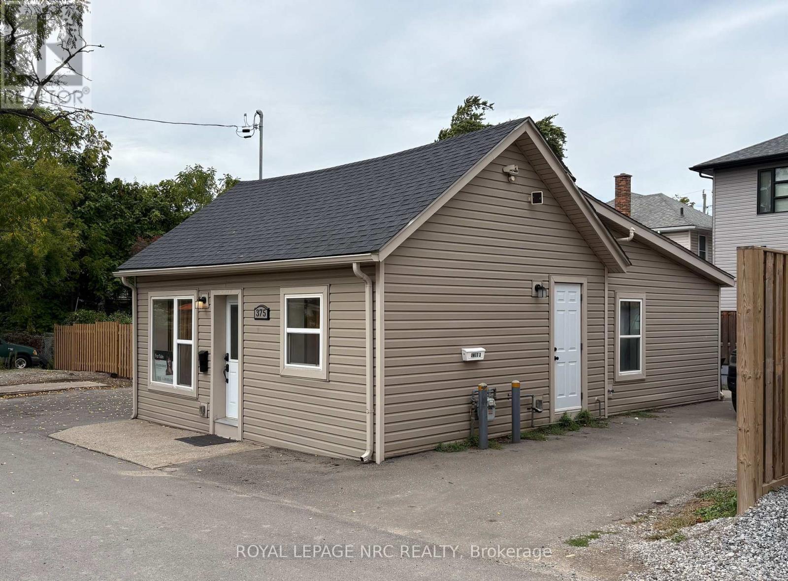 












375 ALMOND LANE

,
St. Catharines (Secord Woods),




Ontario
L2T1B9

