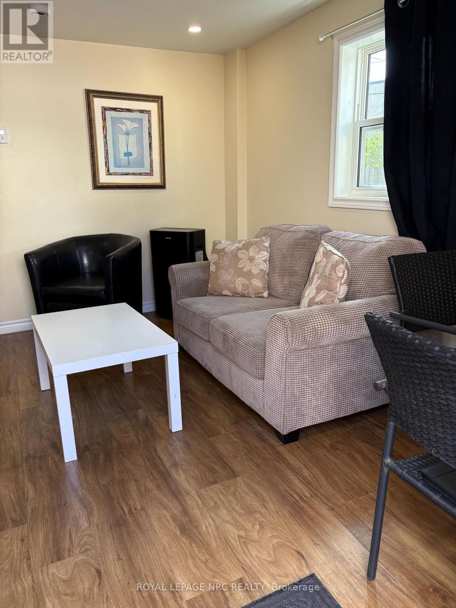 












375 ALMOND LANE

,
St. Catharines (Secord Woods),




Ontario
L2T1B9

