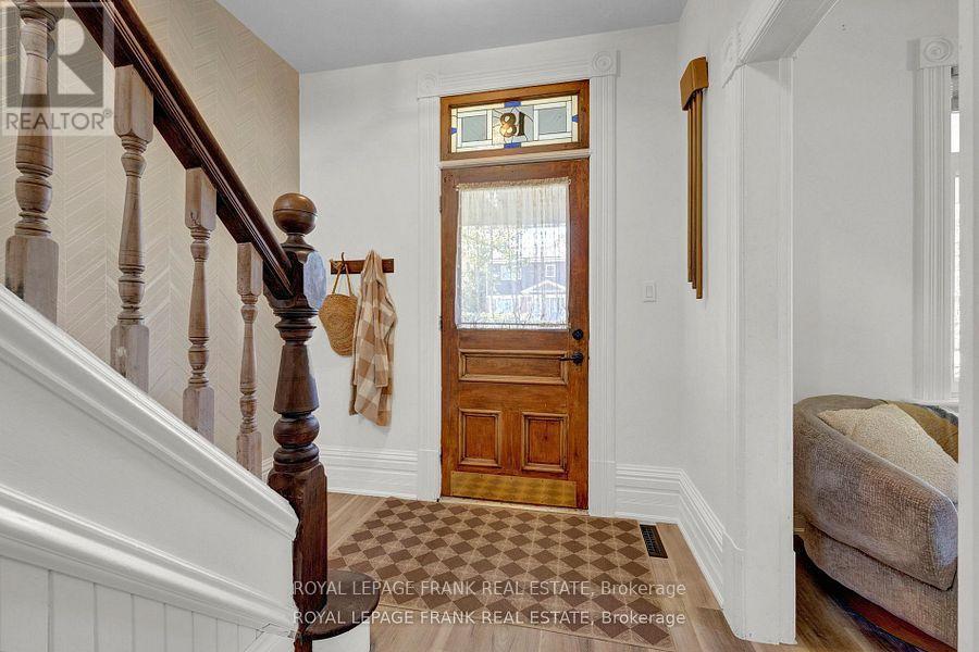 












18 NASSAU STREET

,
Selwyn,




Ontario
K0L2H0

