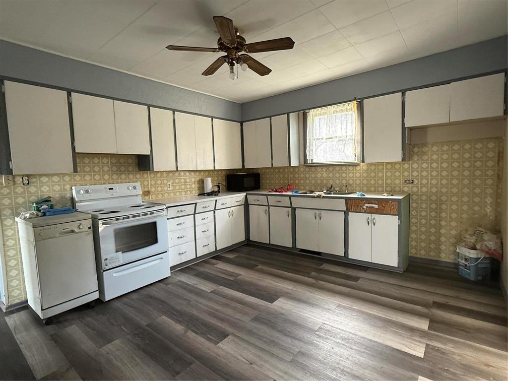 












315 2nd Avenue

,
Minitonas,




Manitoba
R0L1G0

