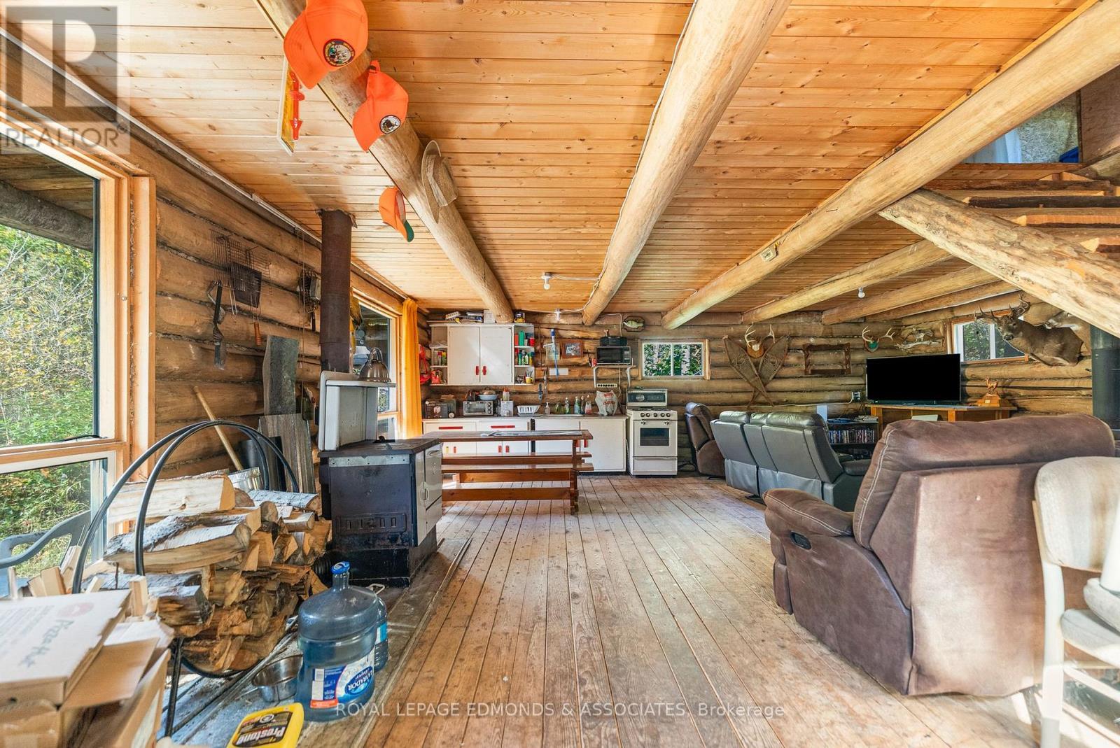 












0 HIGHWAY 60

,
North Algona Wilberforce,







Ontario
K0J1T0

