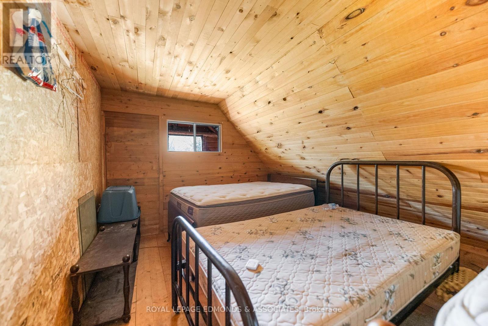 












0 HIGHWAY 60

,
North Algona Wilberforce,







Ontario
K0J1T0

