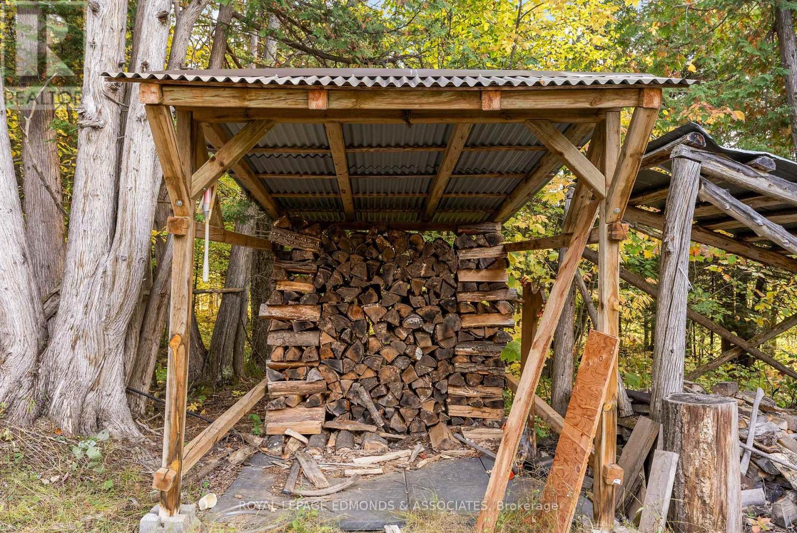 












0 HIGHWAY 60

,
North Algona Wilberforce,







Ontario
K0J1T0

