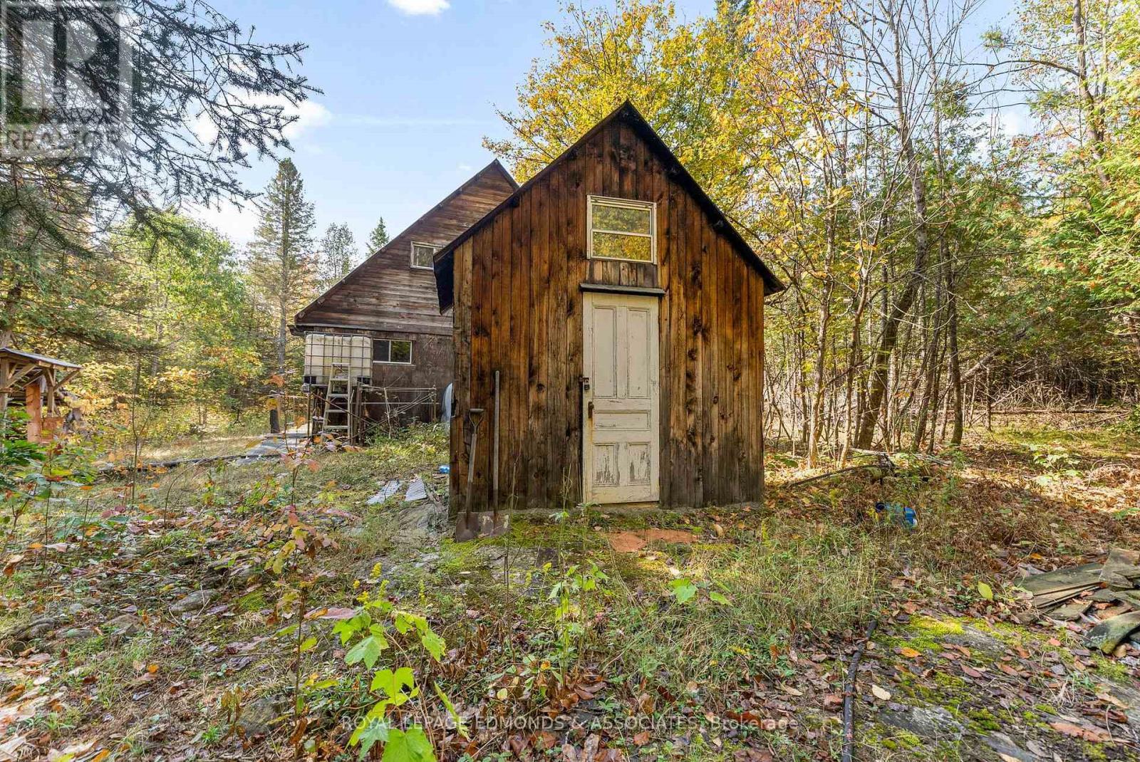 












0 HIGHWAY 60

,
North Algona Wilberforce,







Ontario
K0J1T0

