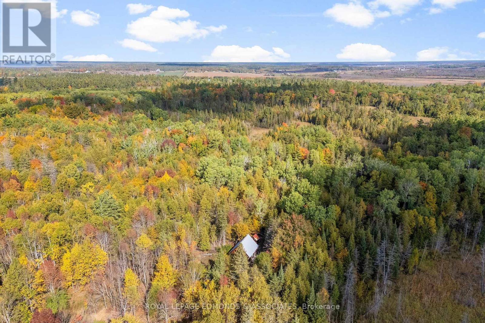 












0 HIGHWAY 60

,
North Algona Wilberforce,







Ontario
K0J1T0

