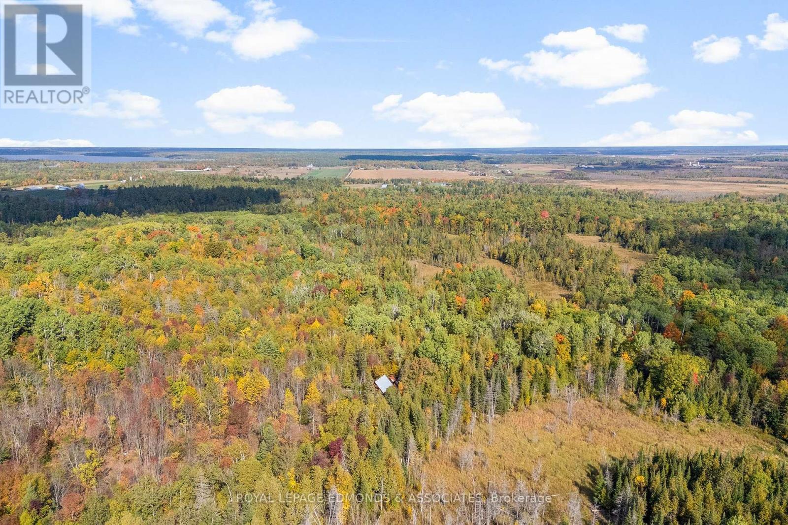 












0 HIGHWAY 60

,
North Algona Wilberforce,







Ontario
K0J1T0

