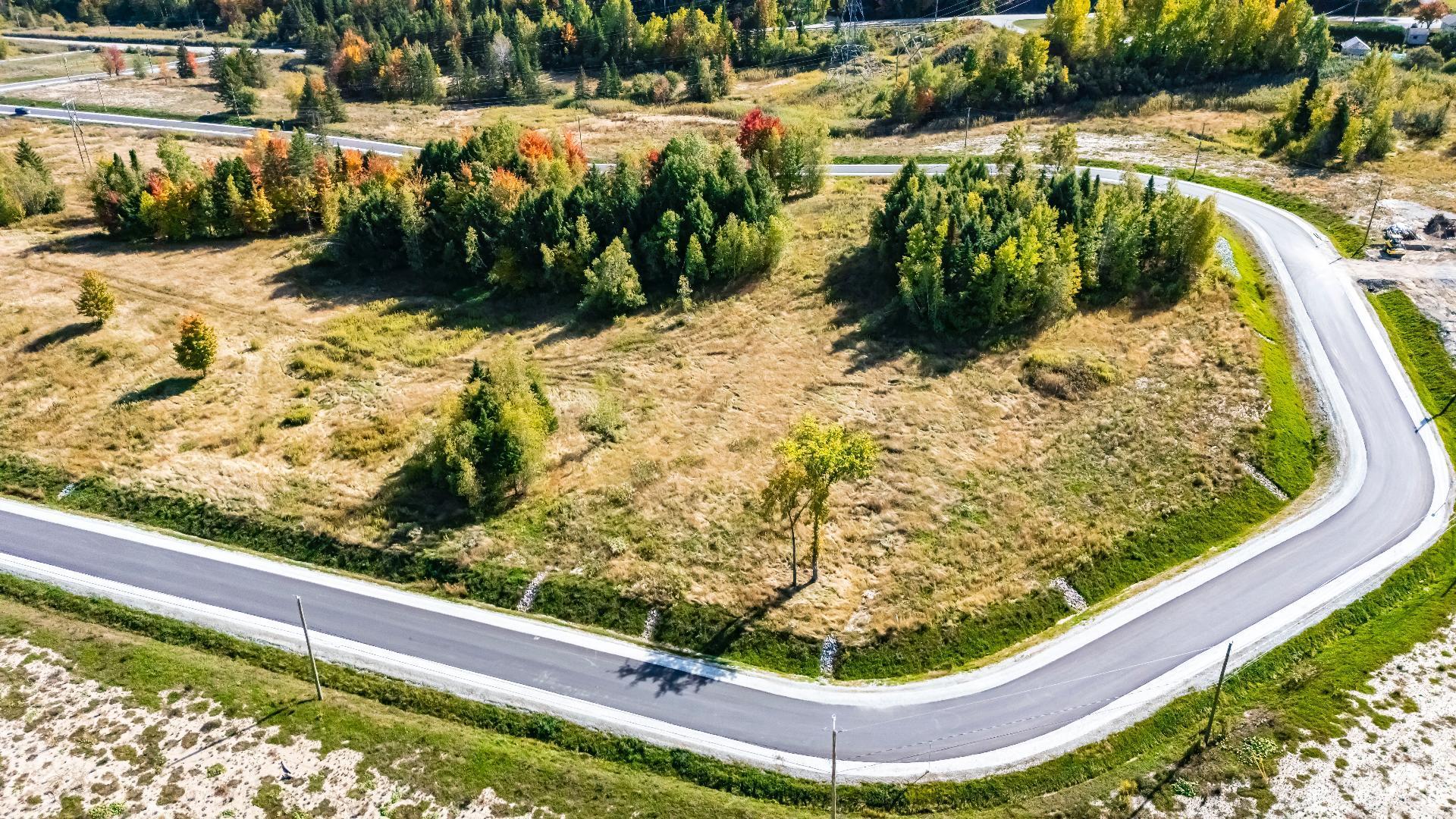 












Rue Étienne-Desmarteau

,
Sherbrooke (Brompton/Rock Forest/Saint-Élie/Deauville),







QC
J1C0X5

