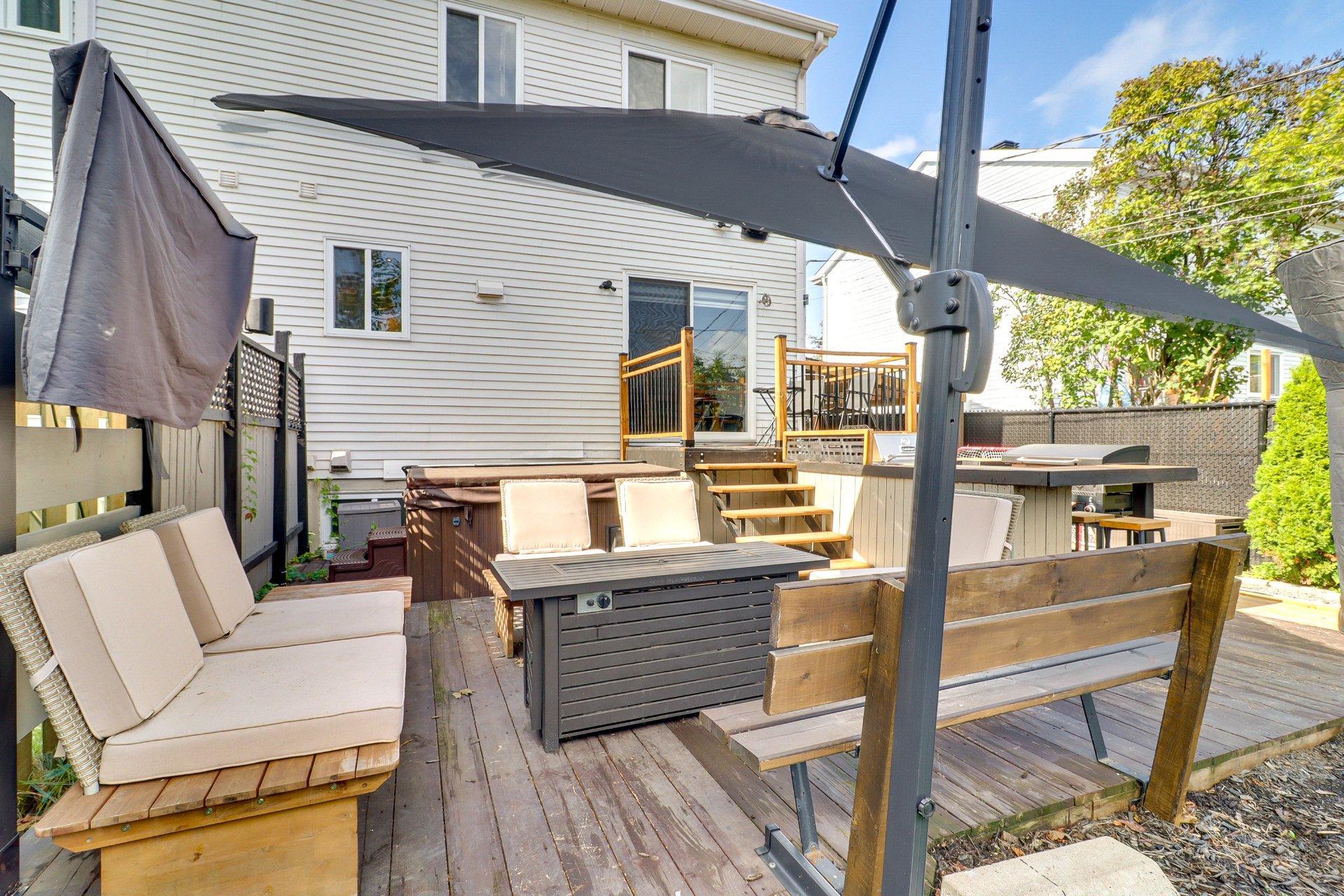 









160


Rue Deguire

,
Repentigny (Le Gardeur),




QC
J5Z4M1

