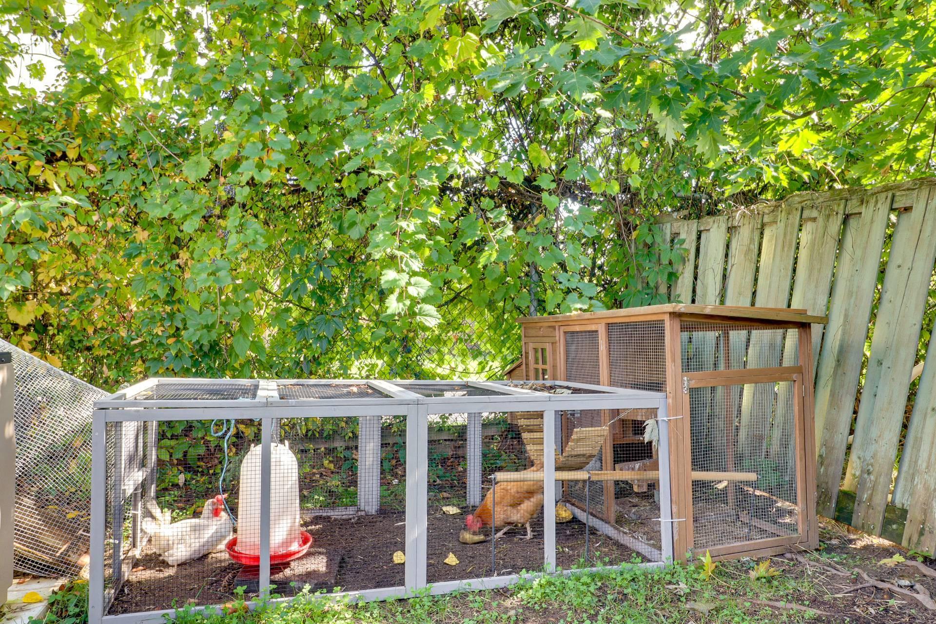 









160


Rue Deguire

,
Repentigny (Le Gardeur),




QC
J5Z4M1

