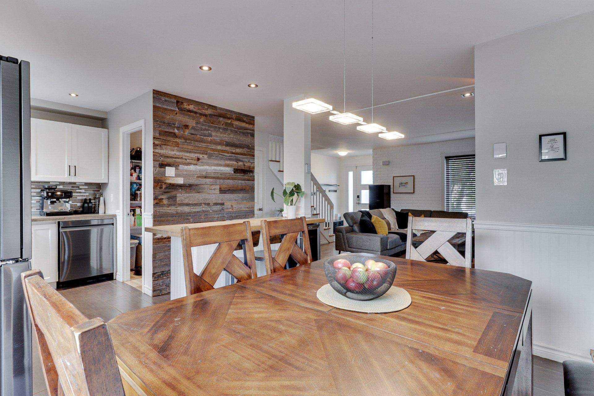 









160


Rue Deguire

,
Repentigny (Le Gardeur),




QC
J5Z4M1

