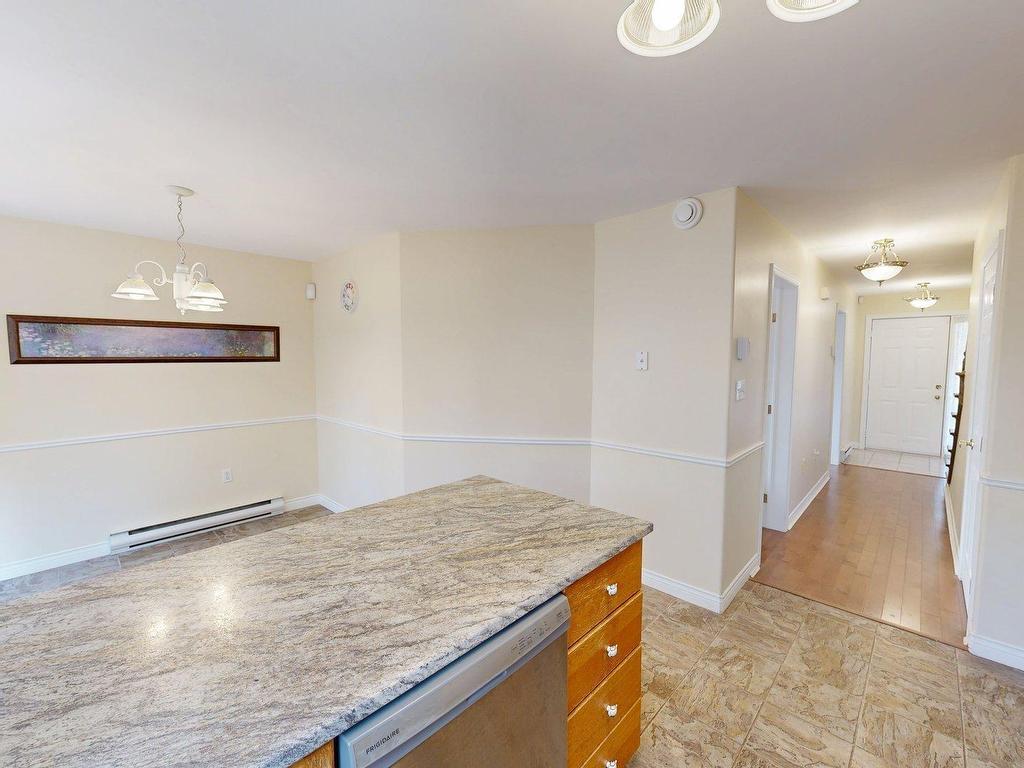 












11 Glenbourne Court

,
Halifax,




NS
B3S 1E2


