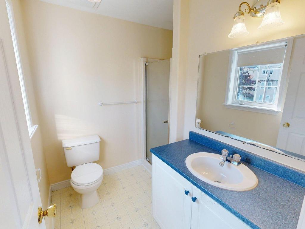 












11 Glenbourne Court

,
Halifax,




NS
B3S 1E2

