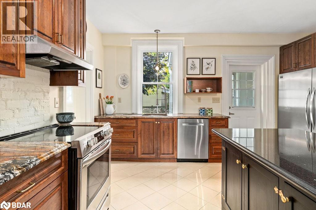 












7 FORIN Street

,
Belleville,




Ontario
K8N2H5

