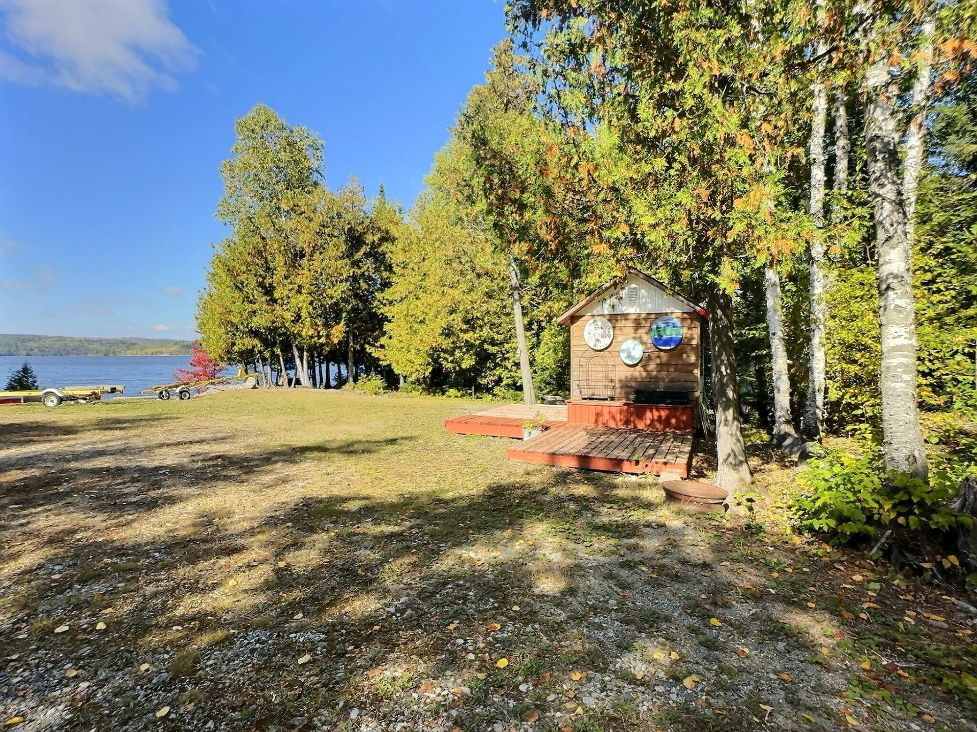 









1953


Ch. de la Galère

,
Saint-Édouard-de-Fabre,







QC
J0Z1Z0

