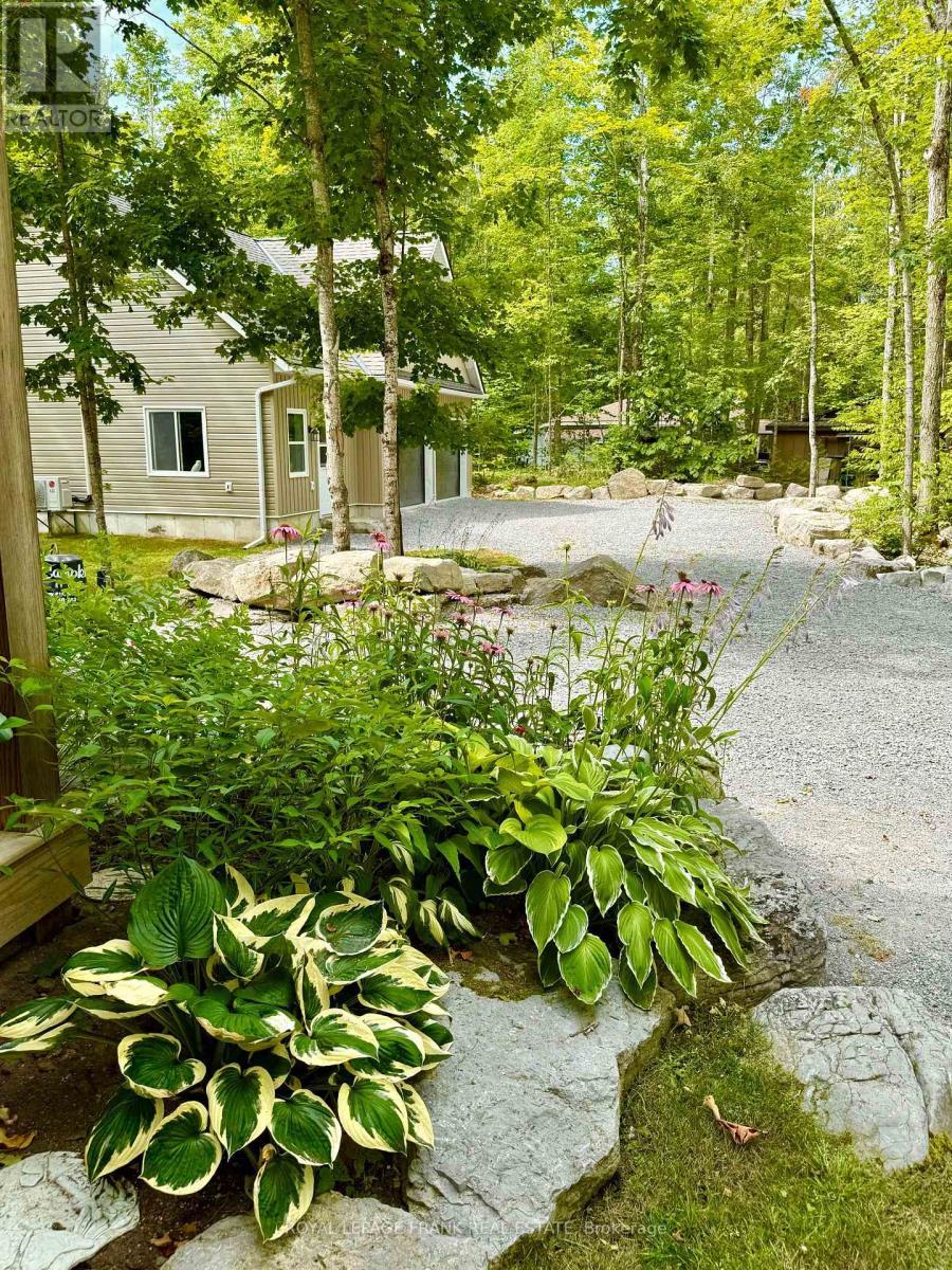 












24 TED'S LANE

,
Trent Lakes,




Ontario
K0L1J0

