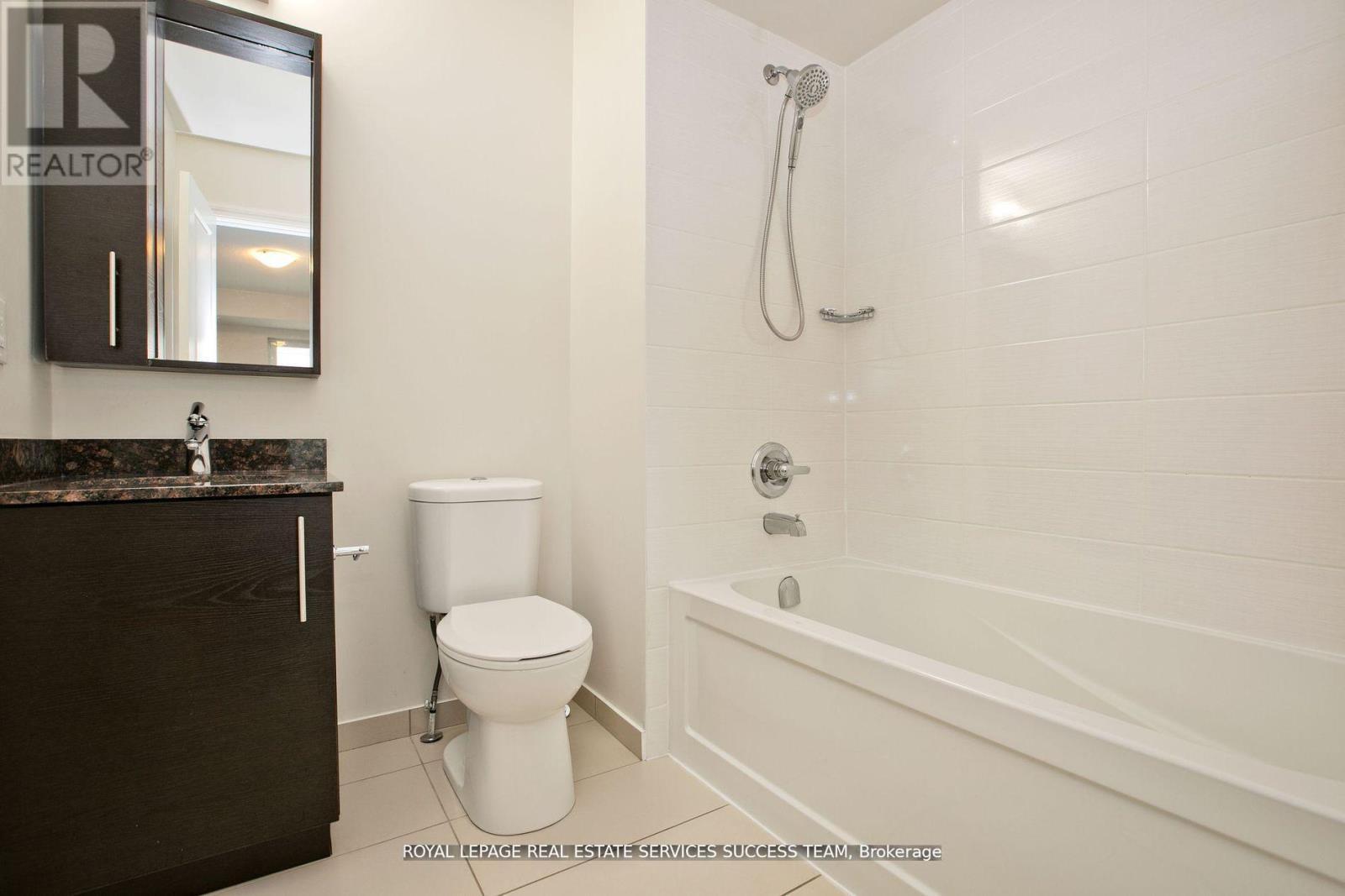 












321 SOUTH PARK ROAD

,
Markham,




Ontario
L3T0B9

