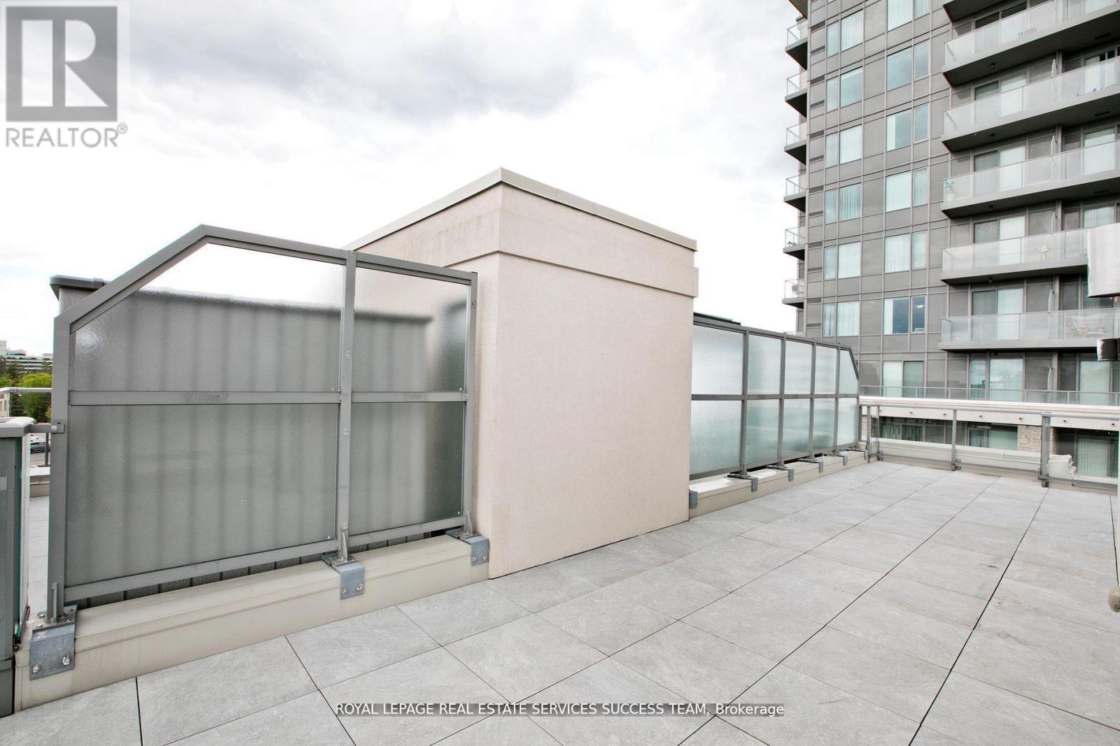 












321 SOUTH PARK ROAD

,
Markham,




Ontario
L3T0B9

