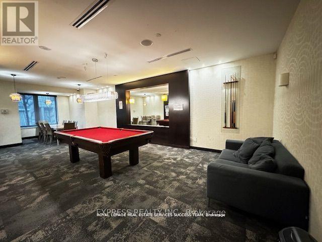 












321 SOUTH PARK ROAD

,
Markham,




Ontario
L3T0B9

