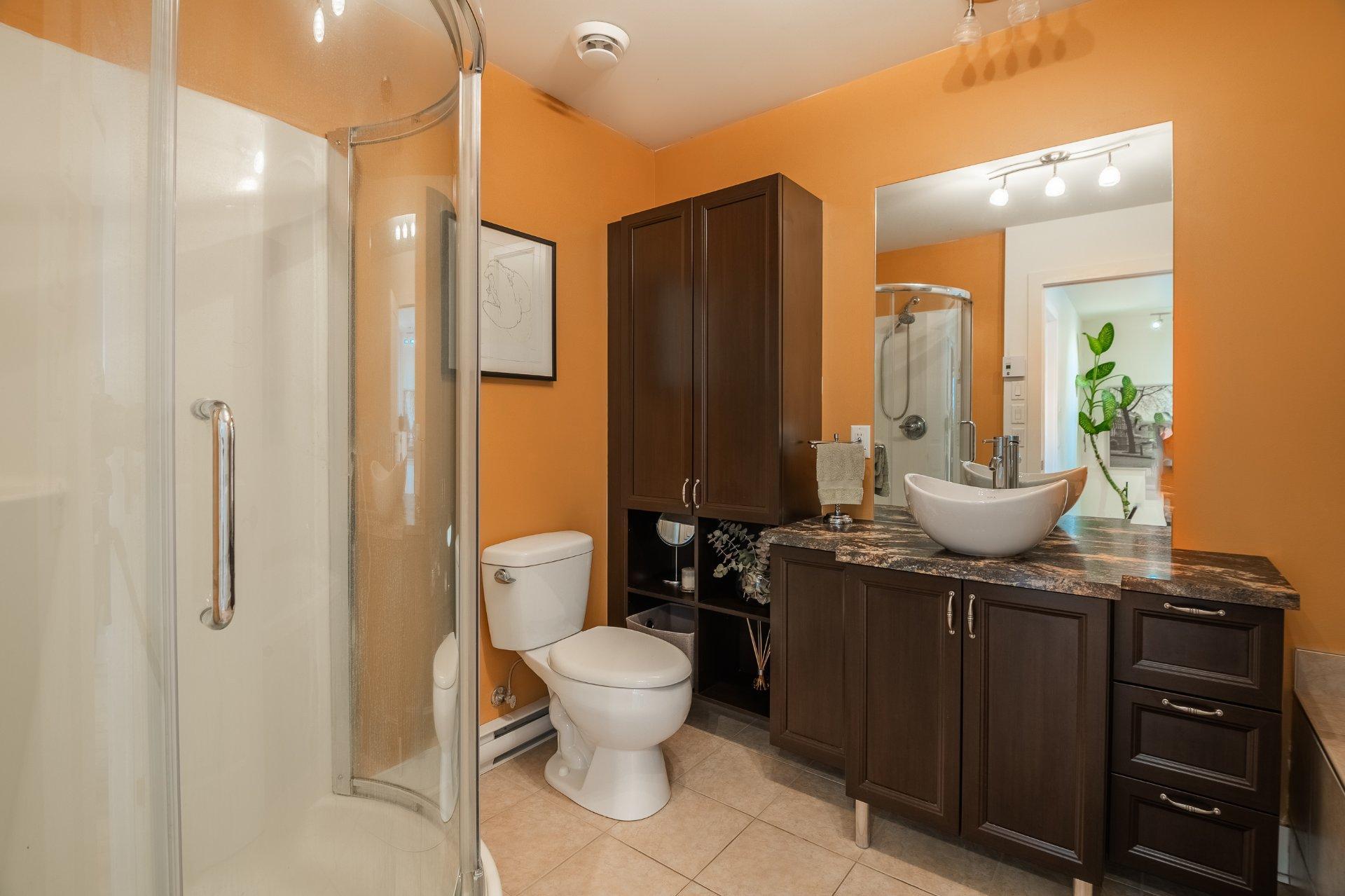 









518Z


Rue François-V.-Malhiot

,
Boucherville,




QC
J4B0H1

