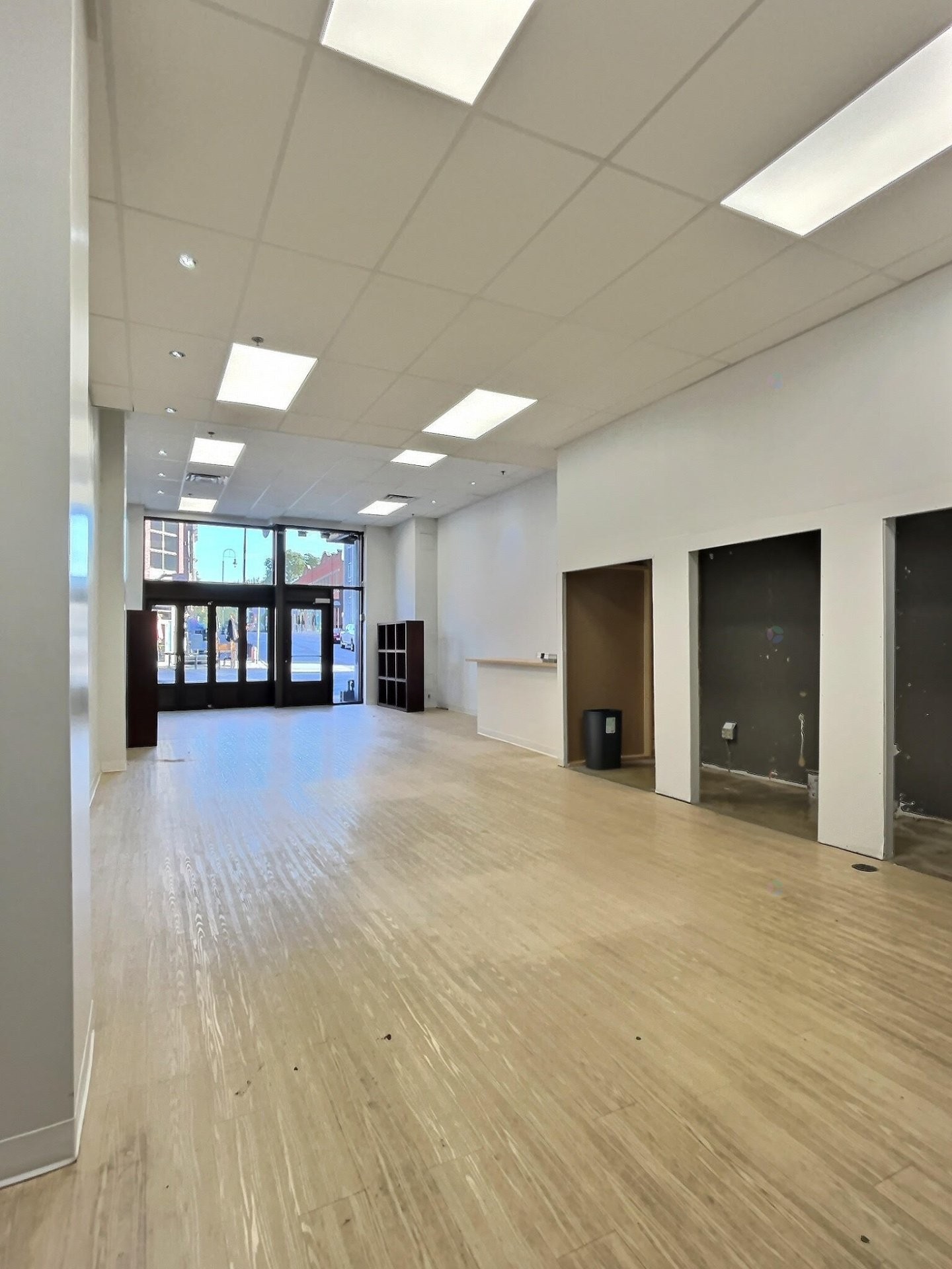 









327


Rue des Forges

,
Trois-Rivières,




QC
G9A2G9

