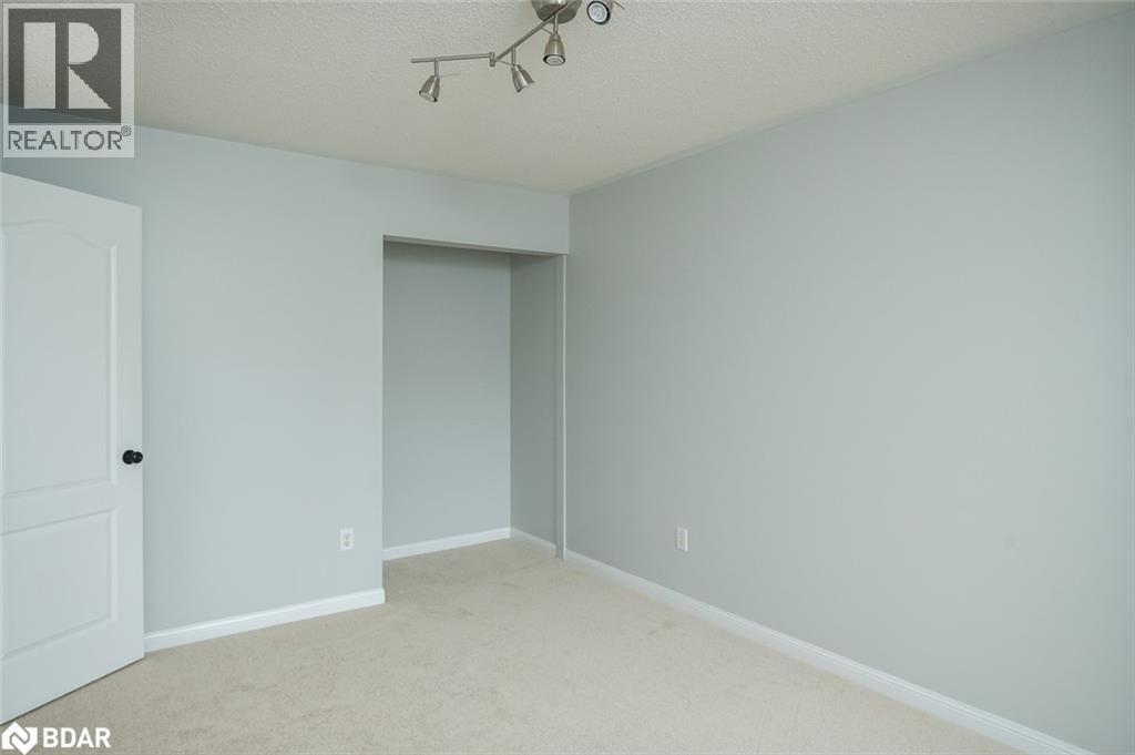 












833 WATSON Terrace

,
Milton,




Ontario
L9T5Z8

