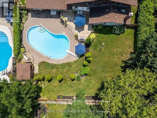 












848 SWISS HEIGHTS

,
Oshawa (Pinecrest),




Ontario
L1K2A9

