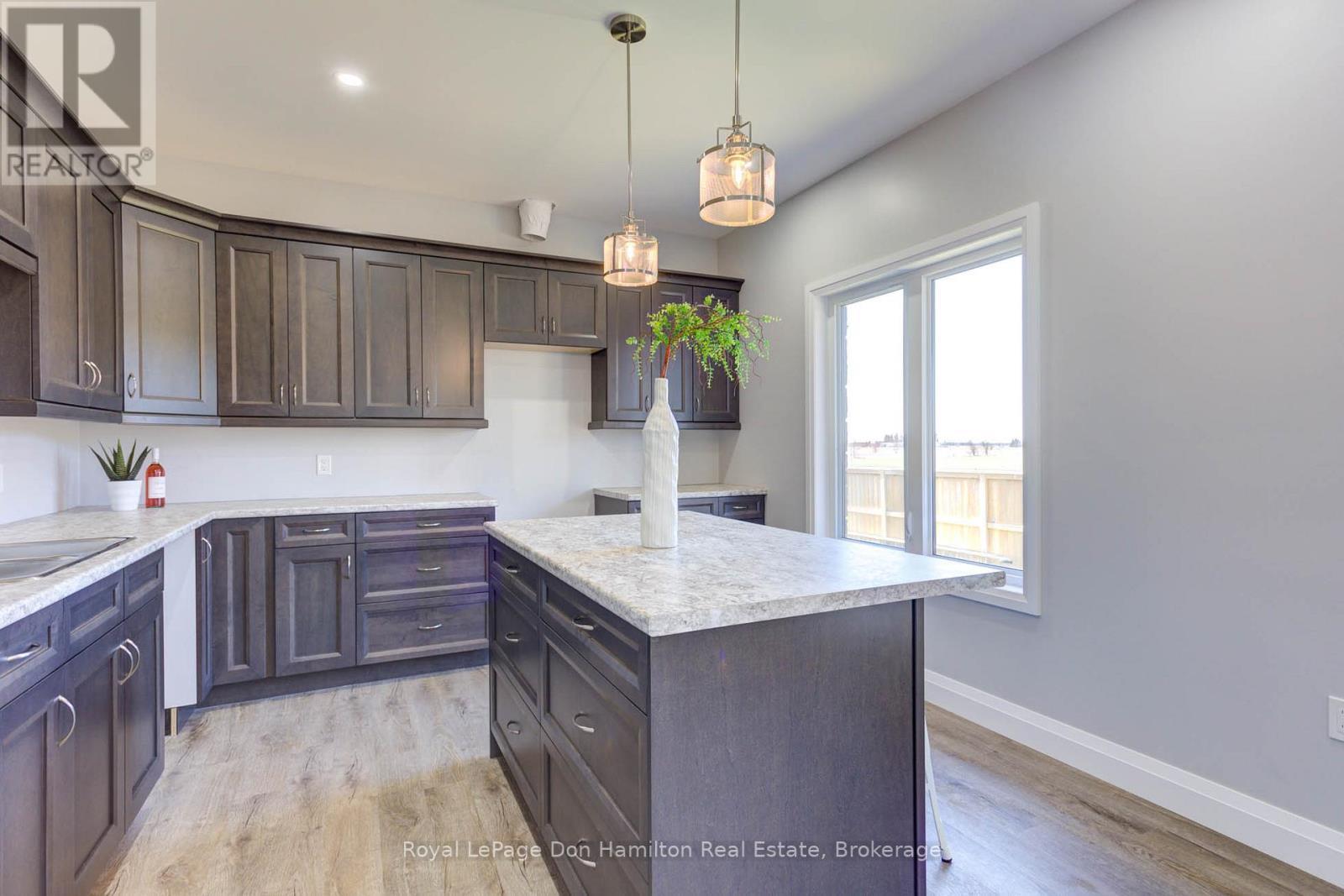 












274 QUEEN STREET S

,
North Perth (Elma),




Ontario
N0G1B0

