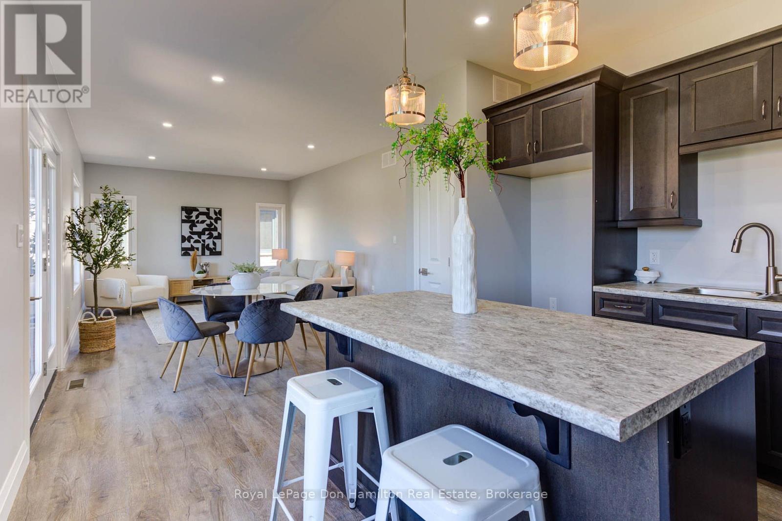 












274 QUEEN STREET S

,
North Perth (Elma),




Ontario
N0G1B0

