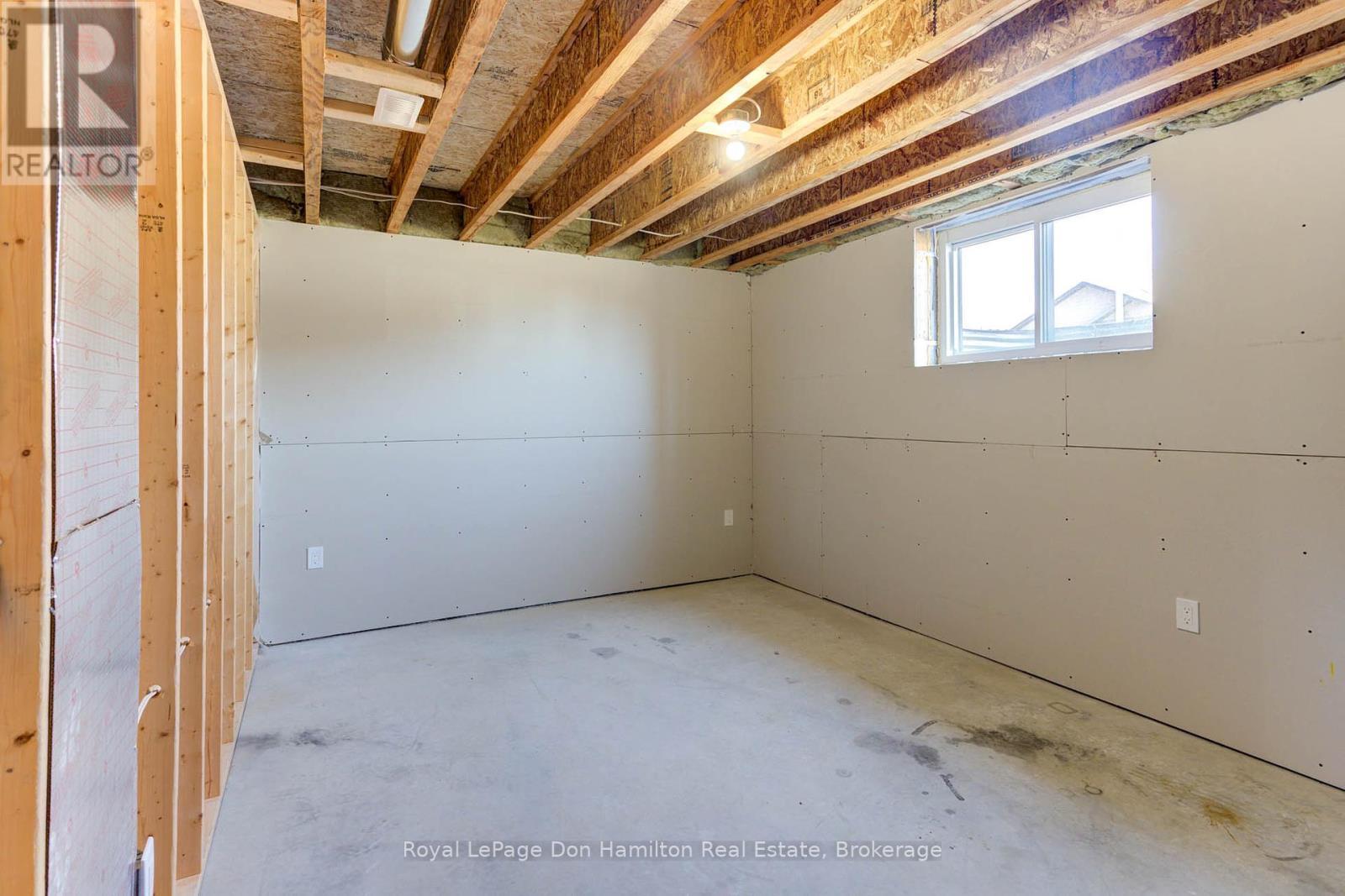 












274 QUEEN STREET S

,
North Perth (Elma),




Ontario
N0G1B0

