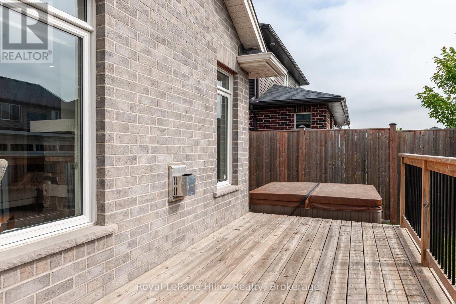 












3 ORR STREET

,
Stratford,




Ontario
N5A0C6

