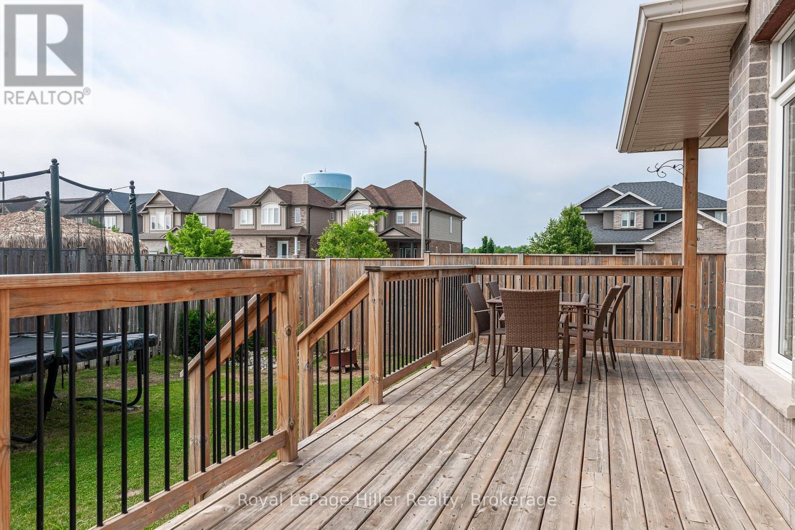












3 ORR STREET

,
Stratford,




Ontario
N5A0C6

