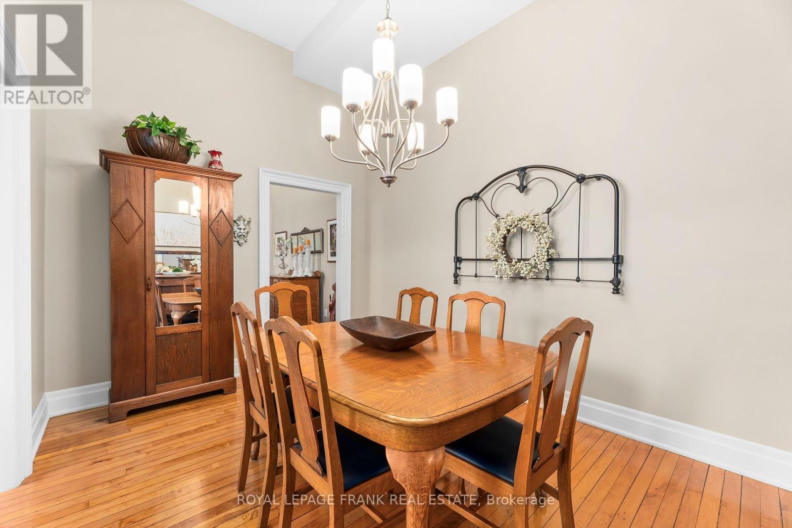 












202 - 72 PINE STREET

,
Port Hope,




Ontario
L1A3G8

