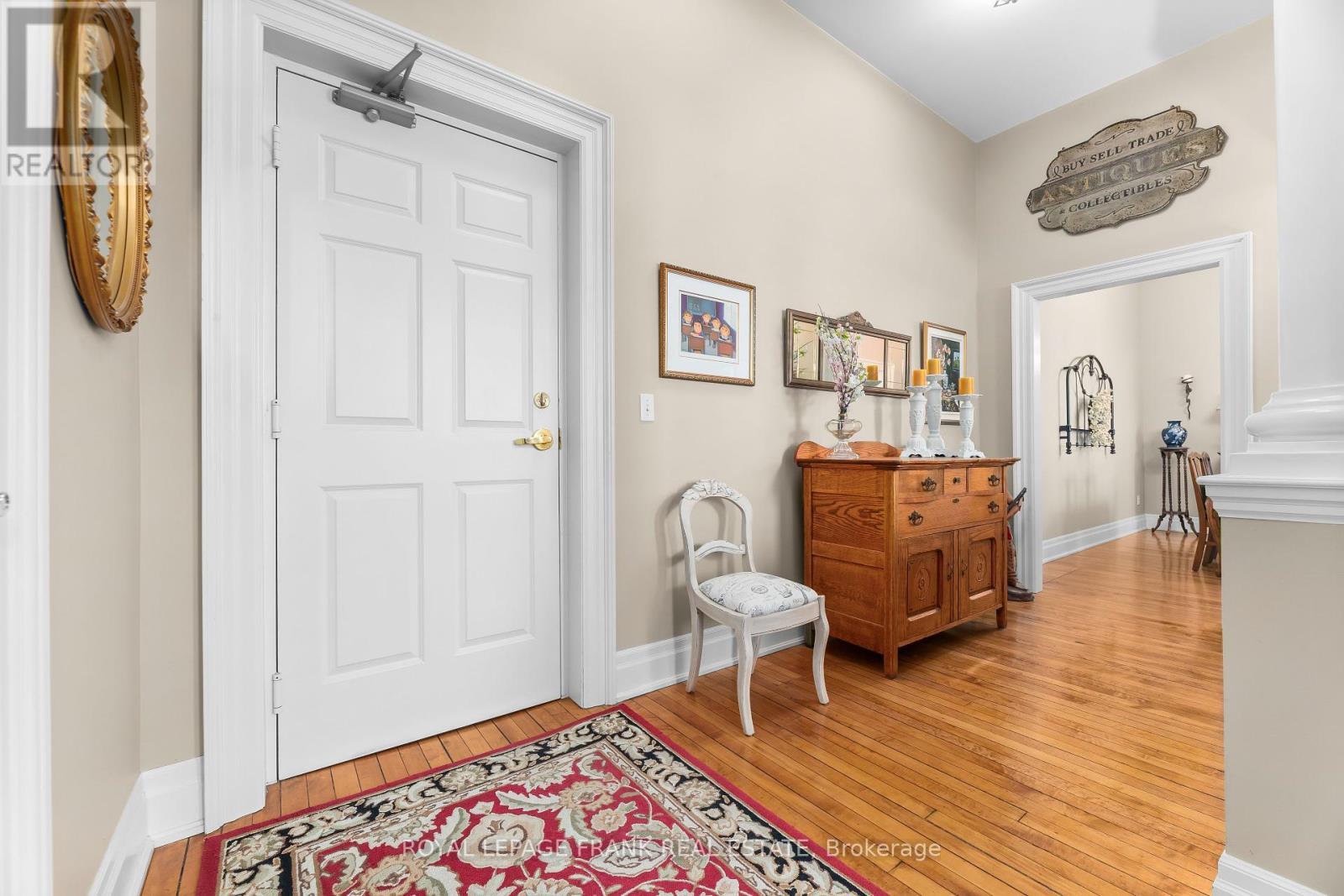 












202 - 72 PINE STREET

,
Port Hope,




Ontario
L1A3G8

