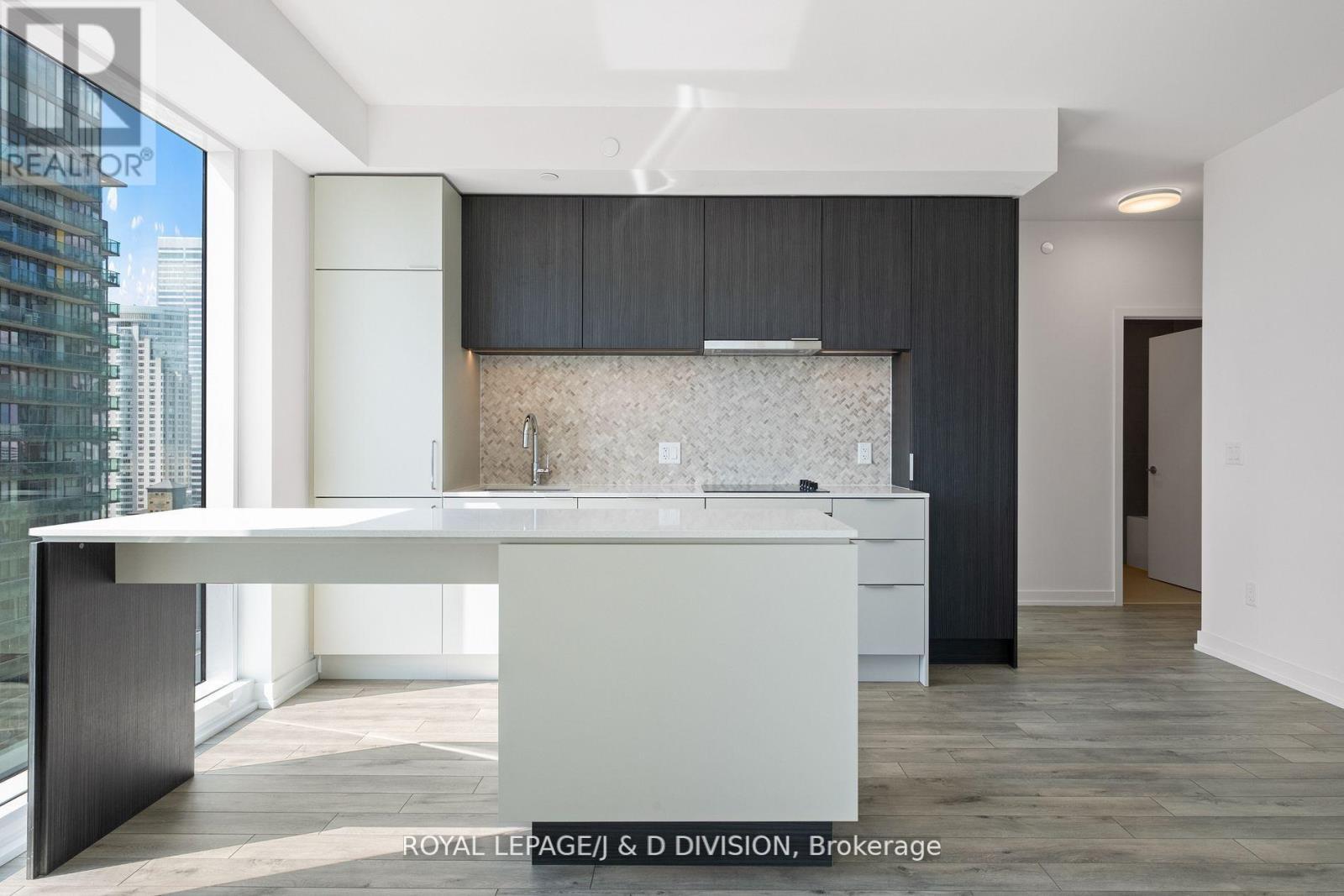 












4107 - 89 CHURCH STREET

,
Toronto,




Ontario
M5C2G3

