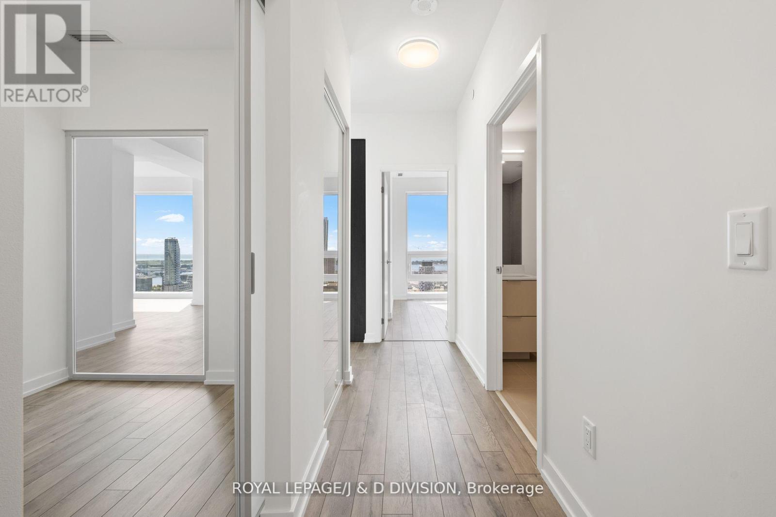 












4107 - 89 CHURCH STREET

,
Toronto,




Ontario
M5C2G3

