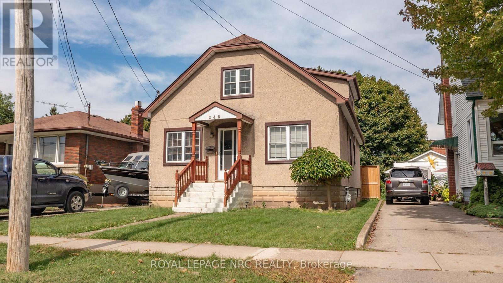 












248 BELL STREET

,
Port Colborne (Killaly East),




Ontario
L3K1J4

