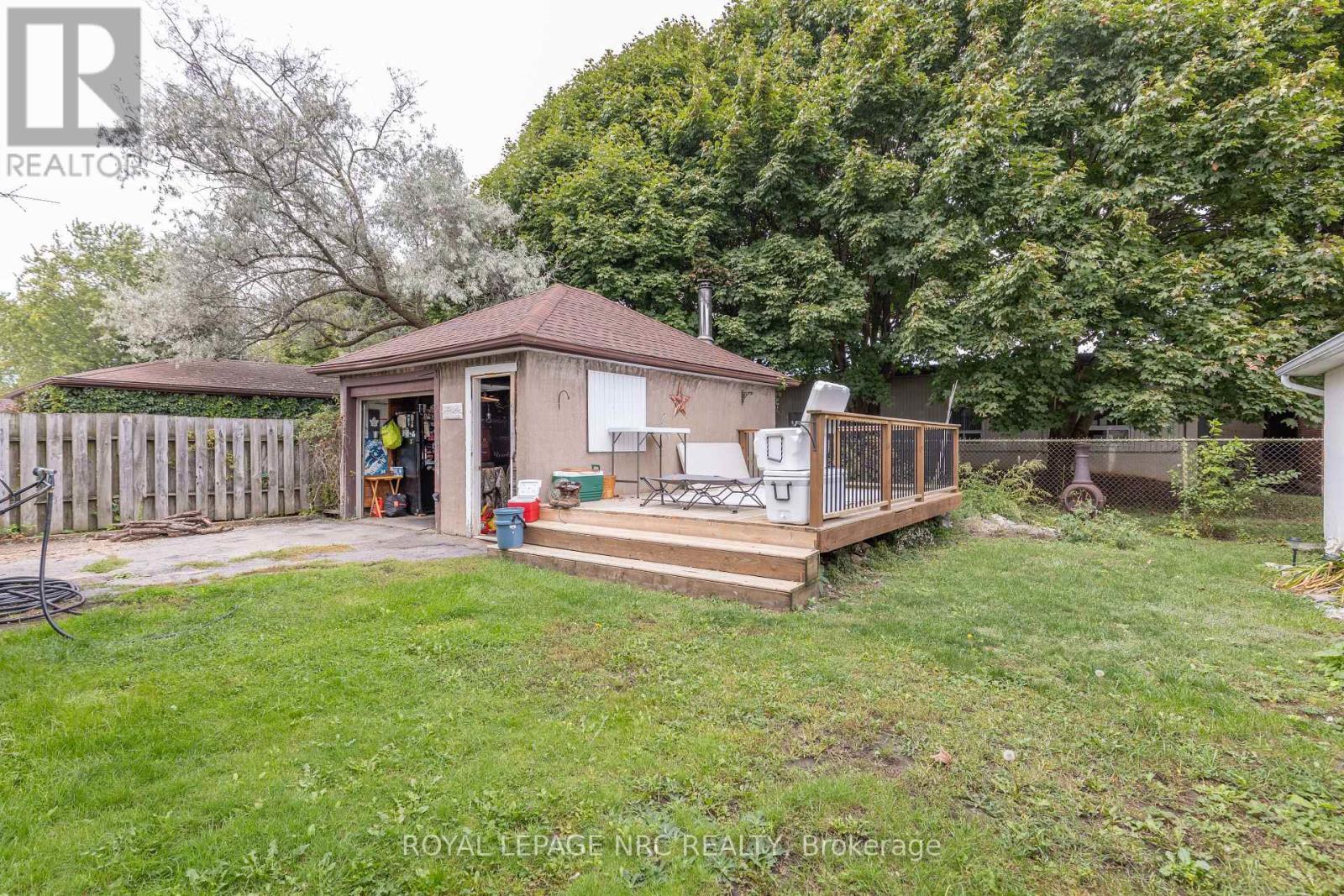 












248 BELL STREET

,
Port Colborne (Killaly East),




Ontario
L3K1J4

