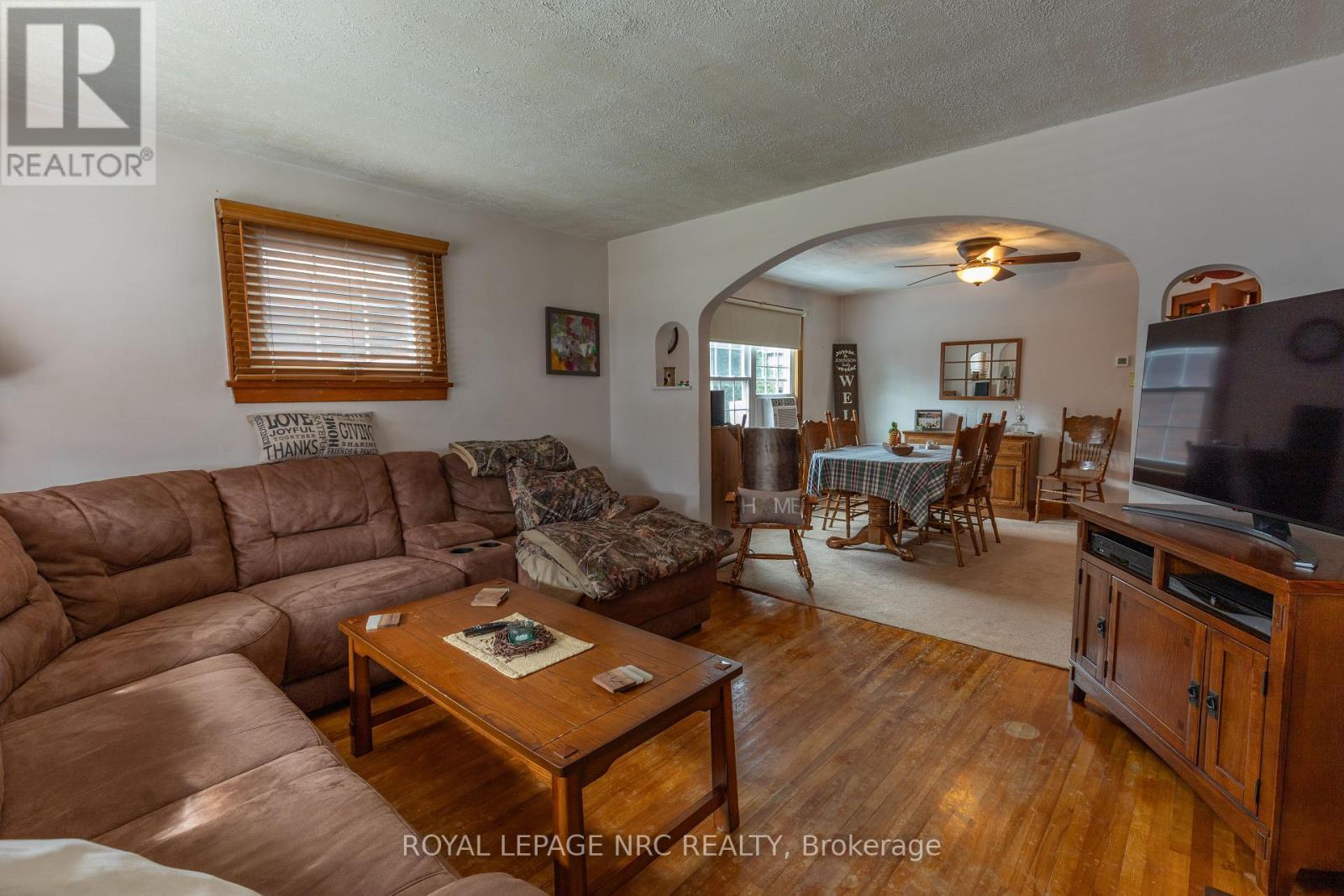 












248 BELL STREET

,
Port Colborne (Killaly East),




Ontario
L3K1J4

