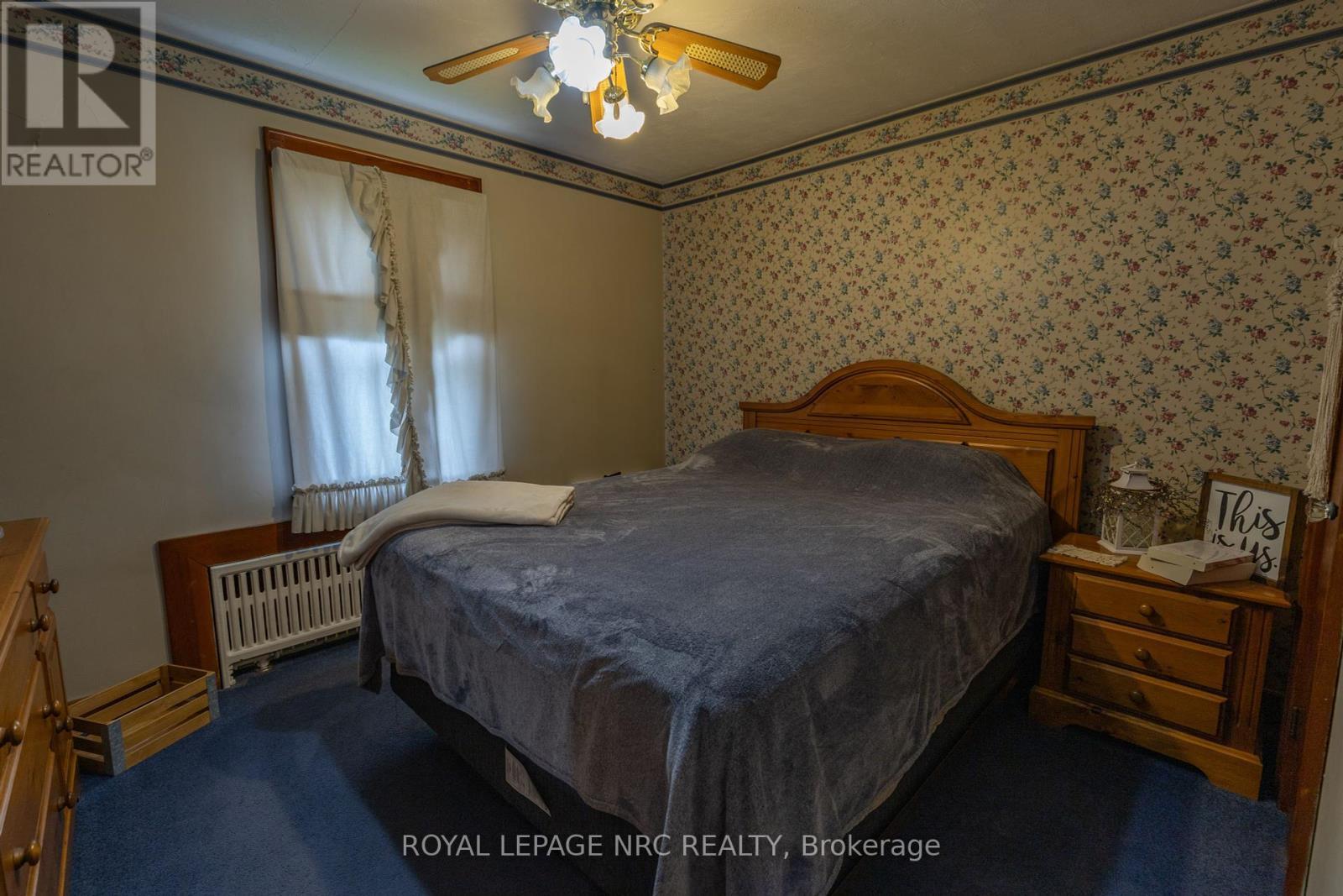 












248 BELL STREET

,
Port Colborne (Killaly East),




Ontario
L3K1J4

