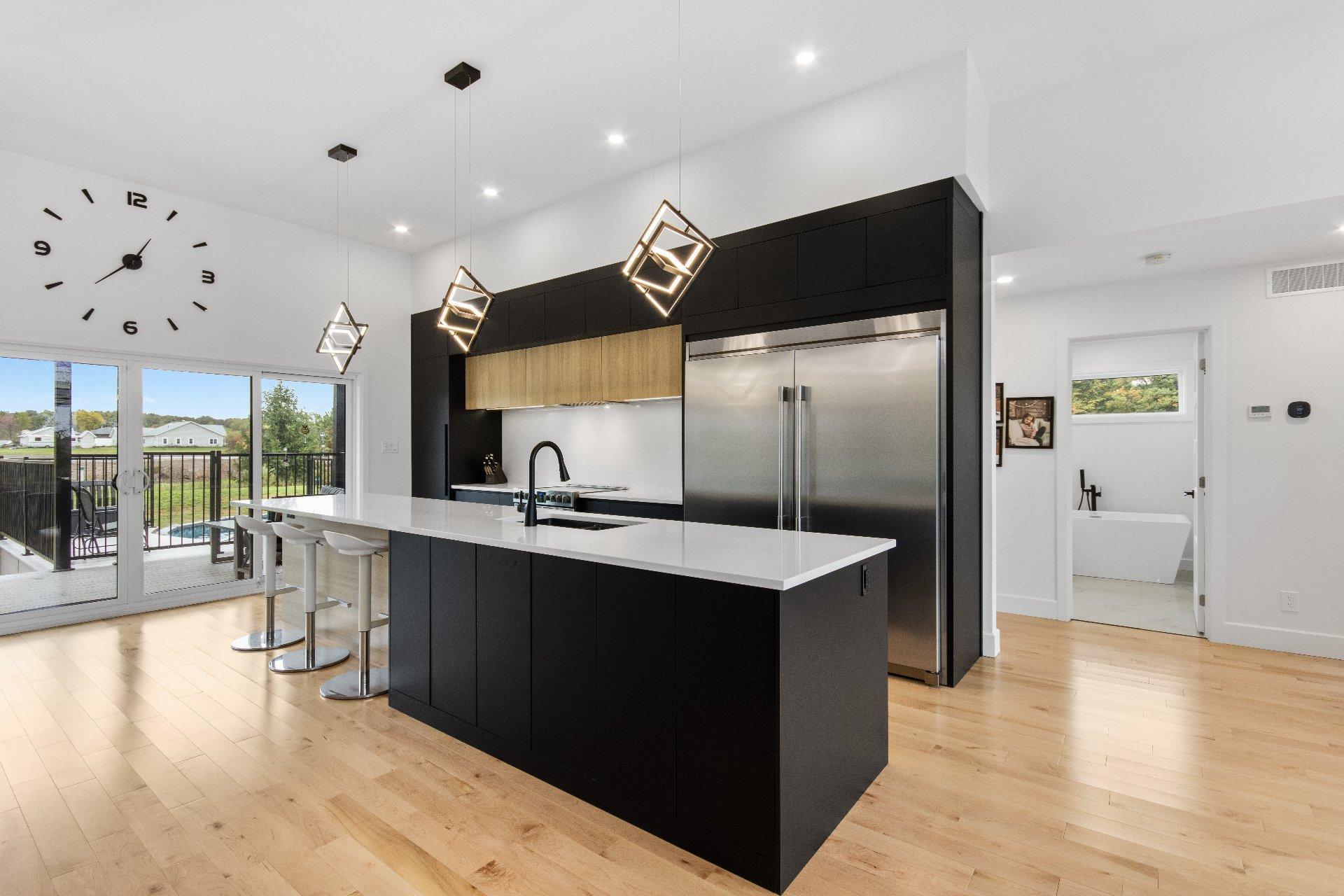 









832


Ch. Maurice

,
Bedford - Canton,




QC
J0J1A0

